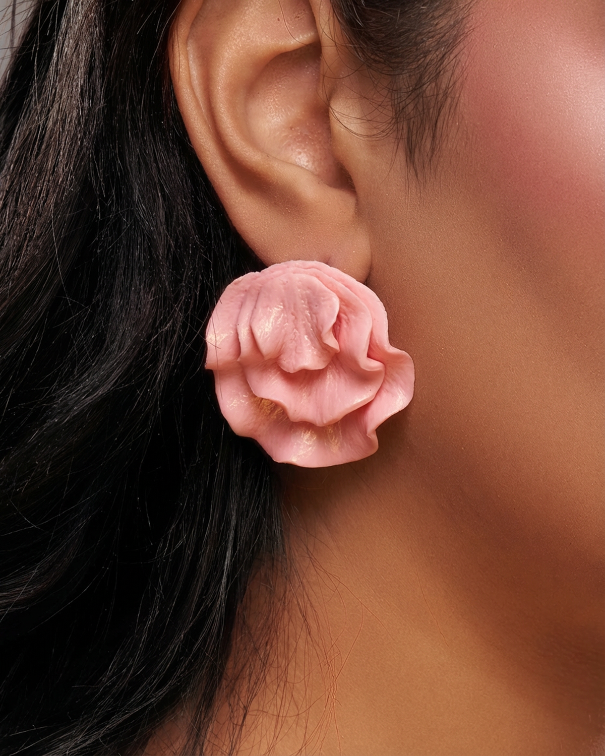 Pinky Trilume